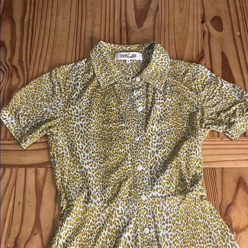 Diane Von Furstenberg Green/Yellow Leopard Print Dress - Picture 4 of 10